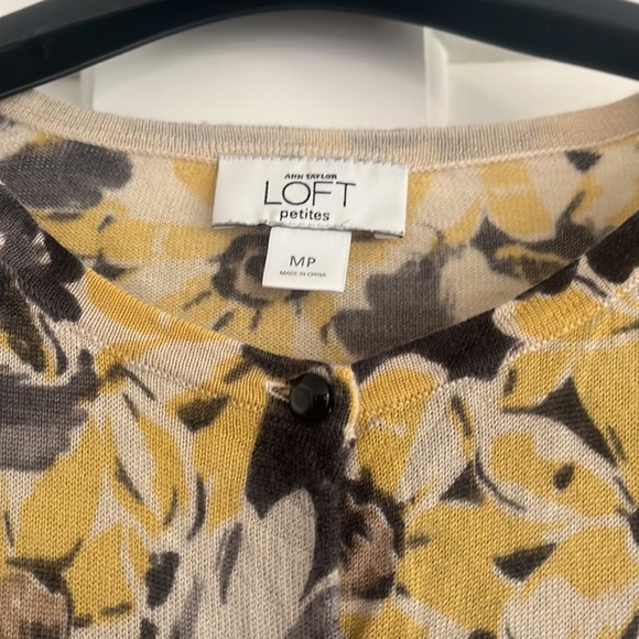 Loft cardigan sweater - Picture 2 of 3